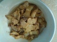 家常菜青瓜炒肉片做法图解4)