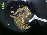 家常菜干煸四季豆做法图解7)