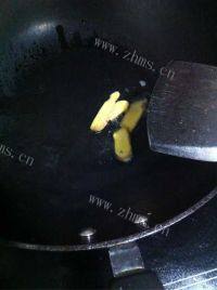 美味的椰子鸡汤做法图解4)