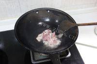 爽滑胡萝卜炒肉片做法图解3)