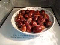 美味的糖炒栗子做法图解3)