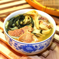 美味南北杏菜干益肺汤做法图解4)