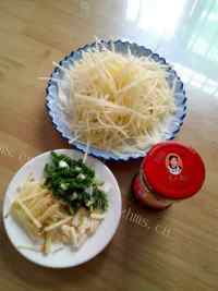 酸辣土豆丝做法图解2)