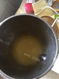 好喝的鲜榨玉米汁做法图解2)