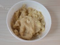 美味的黑胡椒土豆饼做法图解5)