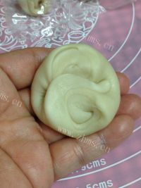 自制绿豆饼做法图解15)