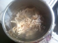好吃的葱爆肚丝做法图解1)
