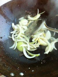 「DIY」葱爆羊肉做法图解3)