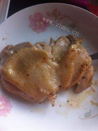 美味的照烧鸡腿做法图解7)