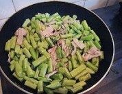四季豆炒肉片做法图解4)