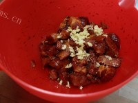 美味的米粉肉做法图解6)