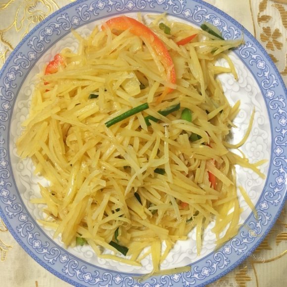 唇齿留香的酸辣土豆丝