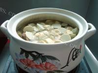 喜欢排骨煮茨菇做法图解7)