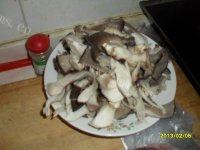 简单的蘑菇炒肉做法图解1)