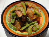 家常菜腊肉炒青椒