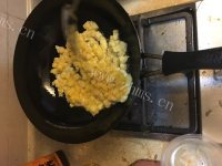 色香味俱全的炒馒头做法图解2)
