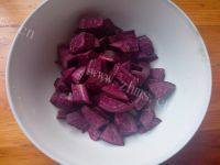 香甜的紫薯米粥的做法图解二