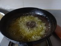 神奇的榴莲味牛轧糖做法图解9)