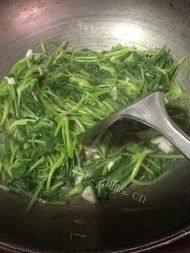 清炒萝卜菜