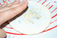 自制豆沙饼做法图解11)