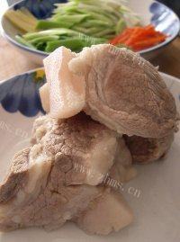 「美味可口」回锅肉做法图解5)