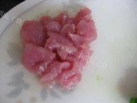 爽口的蘑菇炒肉做法图解5)