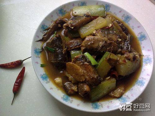泥鳅烧黄瓜