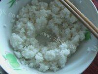 诱人的简单寿司做法图解5)