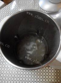 自制皮冻做法图解8)
