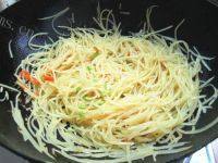 诱人的清炒土豆丝
