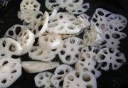 美味的酸麻藕片做法图解1)