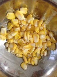 香肠炖豆腐做法图解4)