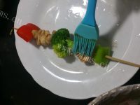 自制香烤鸡肉串做法图解11)