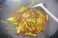 家常菜干煸牛肉丝