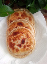 美味的芹菜猪肉馅饼