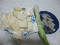 好吃的豆腐虾仁做法图解1)