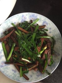 家常菜韭菜炒豆干