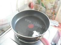 热腾腾的排骨炖豆角做法图解3)
