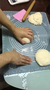 好厨房之白吐司做法图解6)