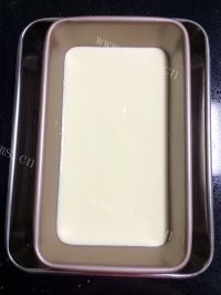 自制无油酸奶蛋糕做法图解8)