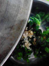 家常菜凉拌菠菜做法图解9)