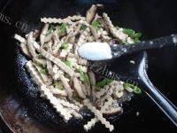 家常菜香菇炒豆干