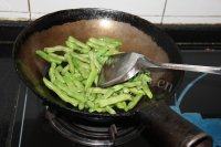 从此恋上土豆炖豆角做法图解4)