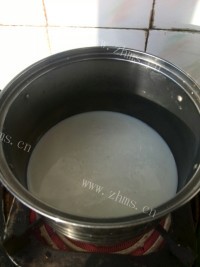 营养丰富的姜撞奶做法图解7)