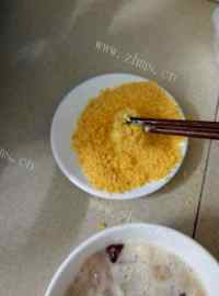 自制炸鸡米花做法图解5)