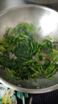 家常菜清炒空心菜