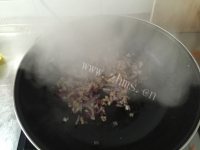 回味无穷的番茄肉酱意大利面做法图解6)