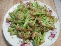 酱油炒菜花做法图解7)