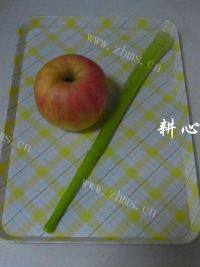 自制芹菜苹果汁做法图解1)