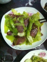 家常菜香肠炒莴笋